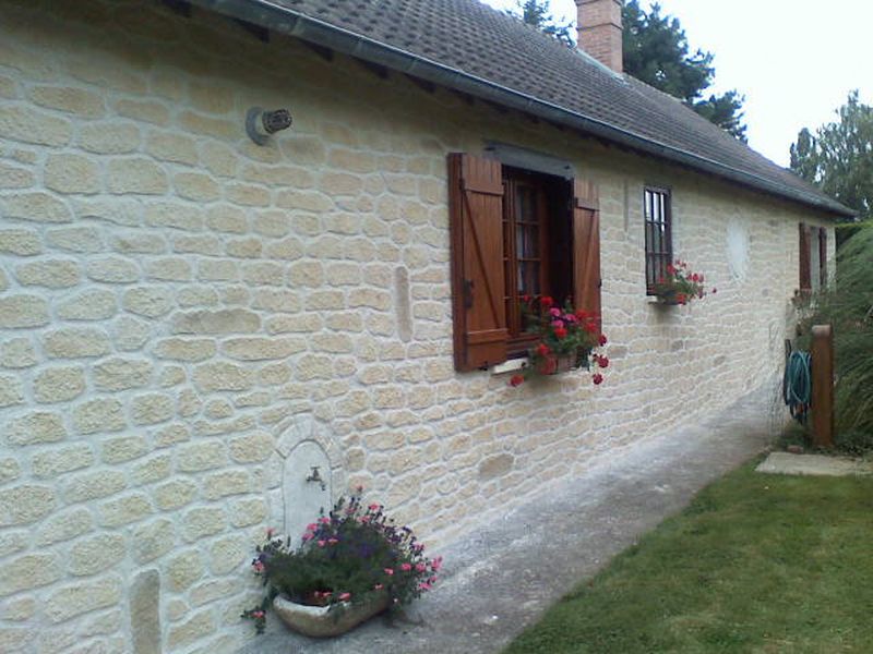 Joint à la chaux, façade en pierre à La Harmoye